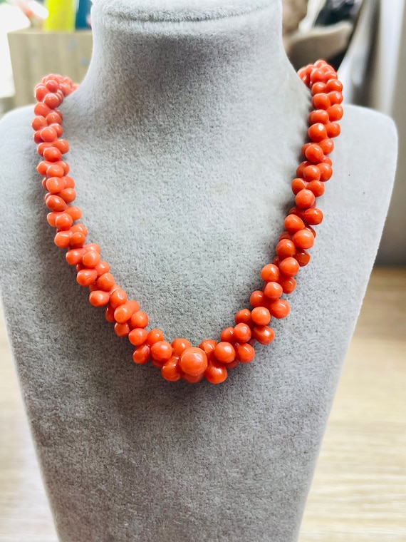 ANTIQUE Victorian Carved Natural Coral Necklace G… - image 4