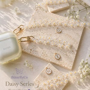 Daisy Flower Phone Strap /Phone Charm/ Key Charm/ keychain - Customizable image 1