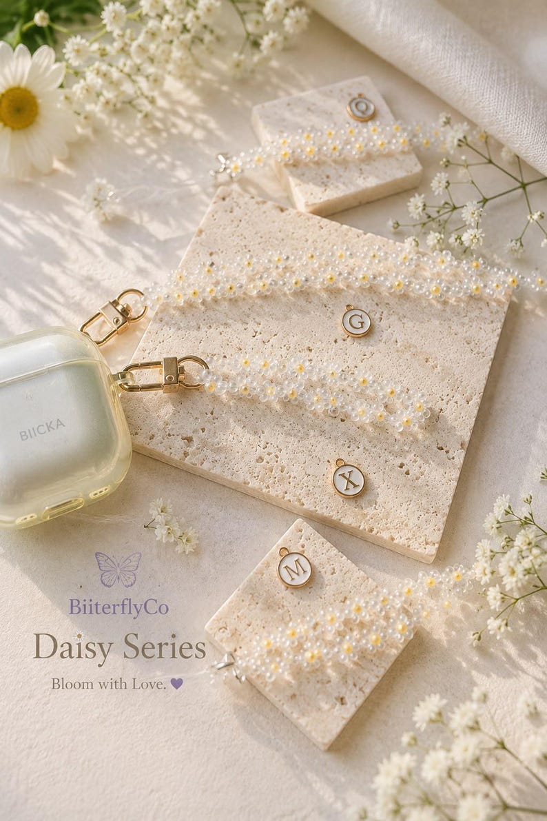 Daisy Flower Phone Strap /Phone Charm/ Key Charm/ keychain - Customizable image 1