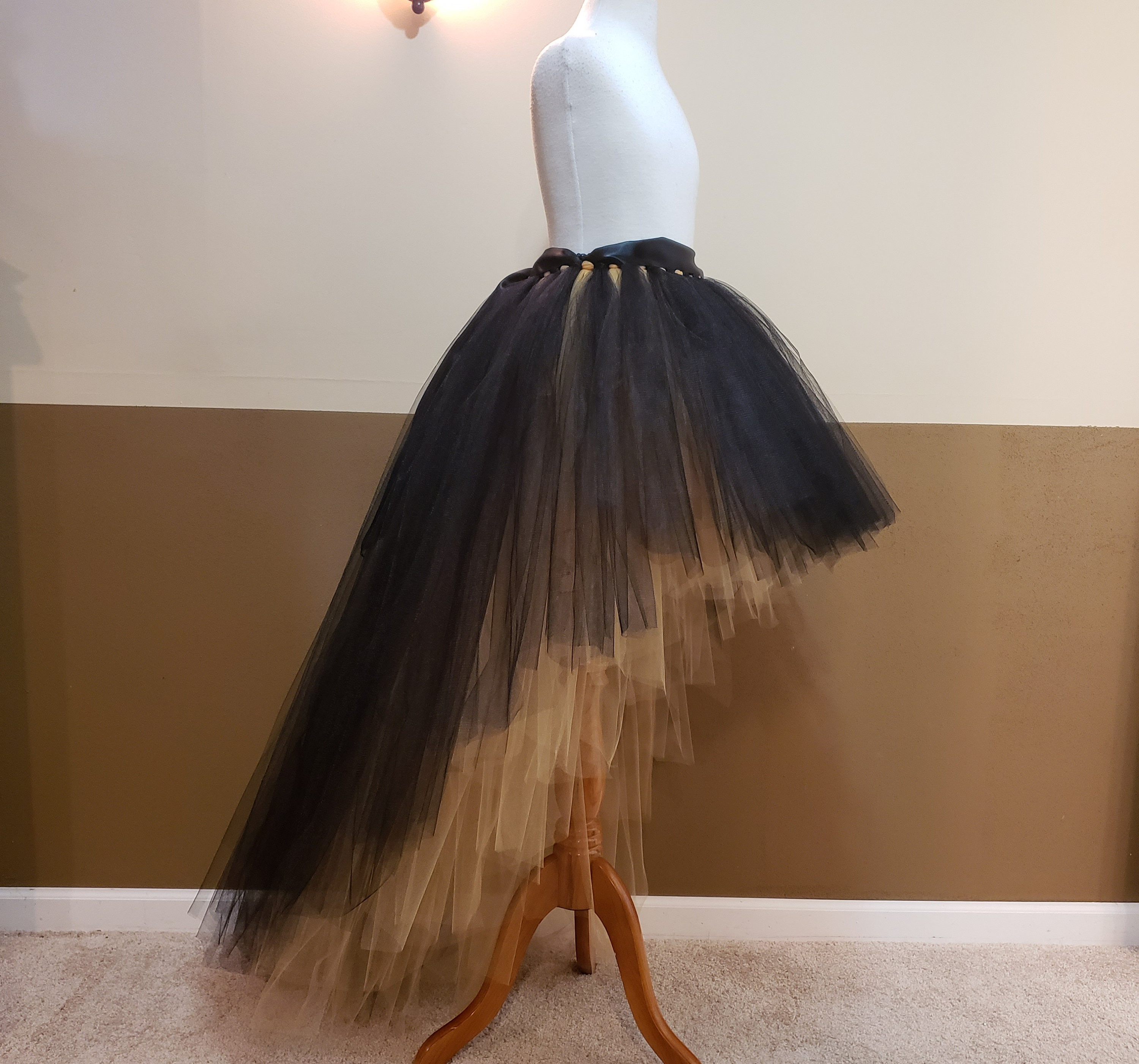 D06 Lavender Over Ivory/ High-low Tutu (with Sewn in Satin LINING)// Hi ...