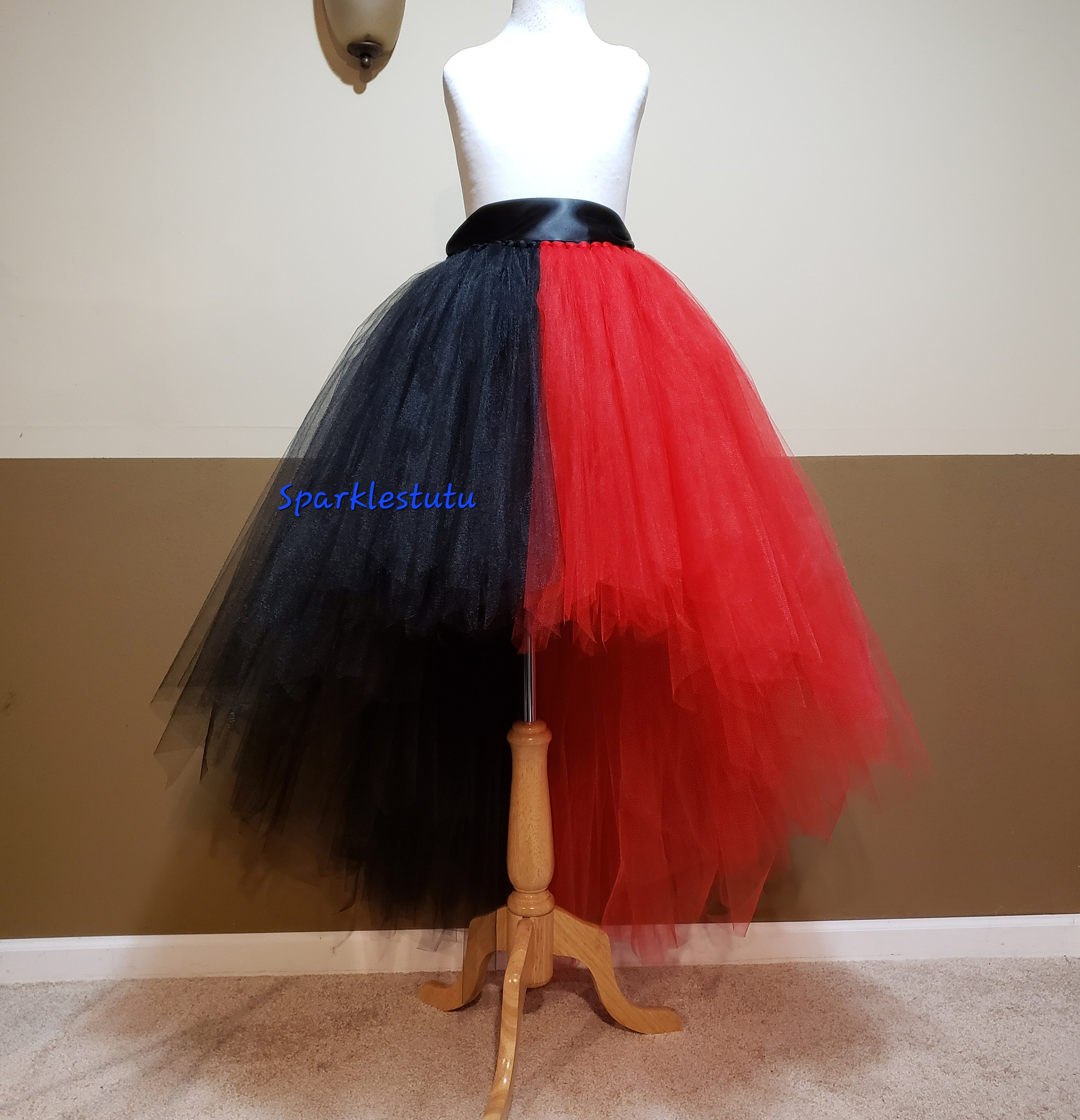 B11 Black Red Queen of Hearts High Low Tutuwith Sewn in Satin Lining evil Queen Tulle Skirt Etsy