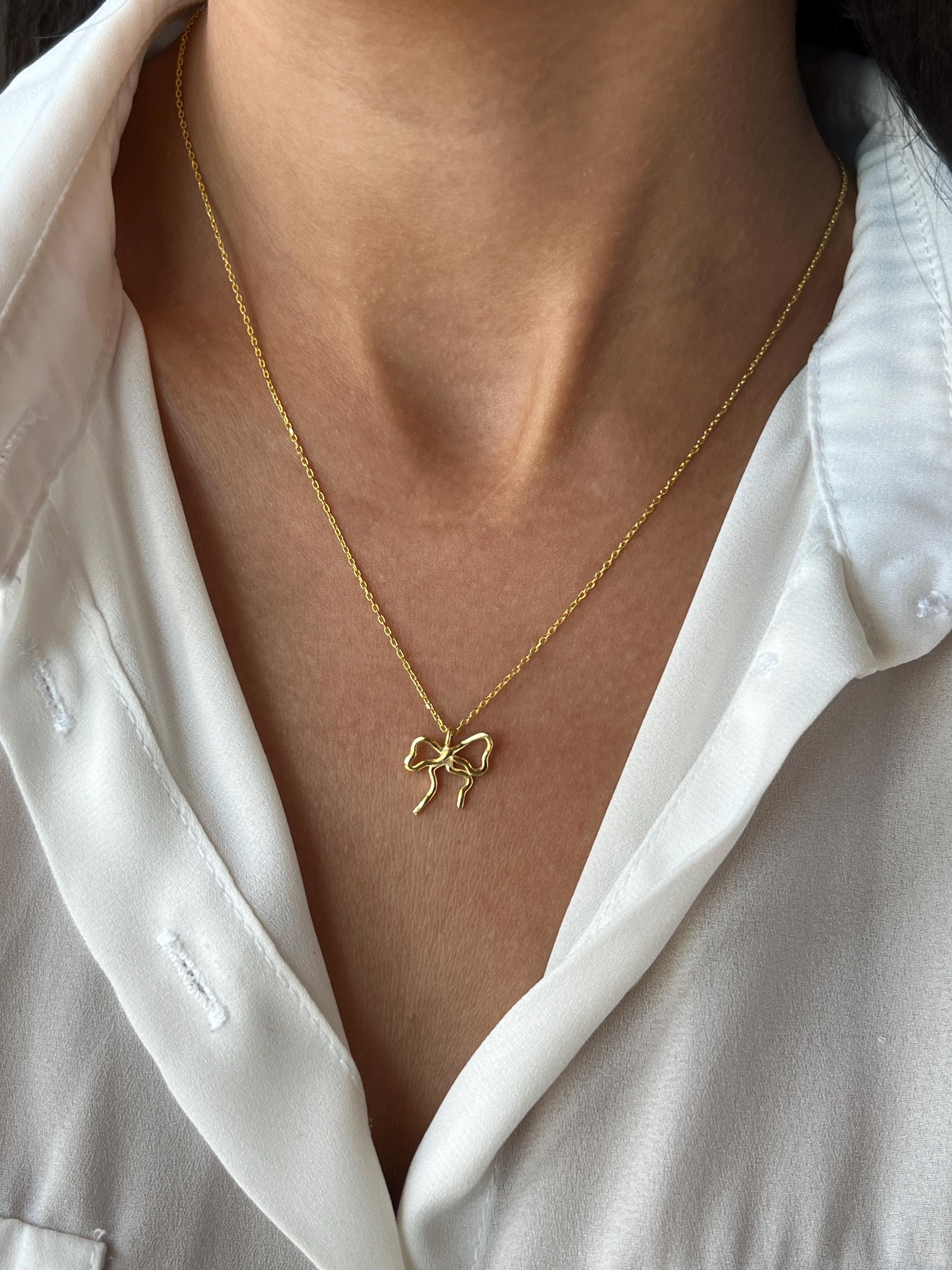 Bow Necklace main image 1