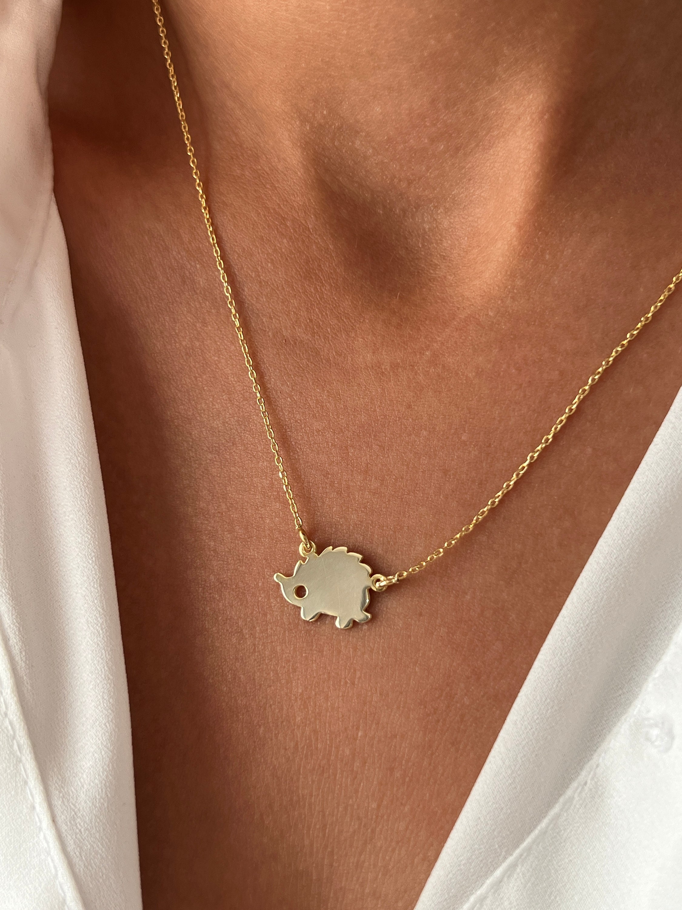 Pendentif Roulotte avec hérisson fabriqué en France