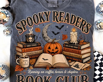 Gruseliger Leser-Buchklub PNG, Halloween-Buch-Liebhaber-Shirt Design, Kaffee-Horror-Lesesublimierung