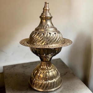 Egyptian Handmade Brass Incense/Bakhoor Burner | Decorative Aromatic Holder for Charcoal Incense