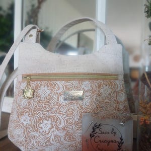 Sac bandoulière en liège -PIVOINE, élégant et naturel