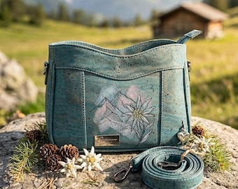 Sac en liège brodé Edelweiss et montagne | Sac bandoulière femme vegan | Sac artisanal écologique bleu turquoise