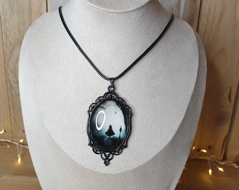 Collier pendentif Sorcière