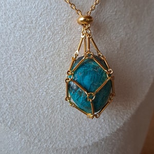 Stone holder necklace