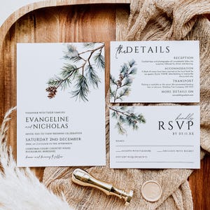 Winterhochzeit lädt mit Antwortkarte ein, Weihnachtshochzeit-Tannenbaum-Kiefernzapfen-Einladung bearbeitbares Vorlagenbündel, sofortiger Download, NOELLE