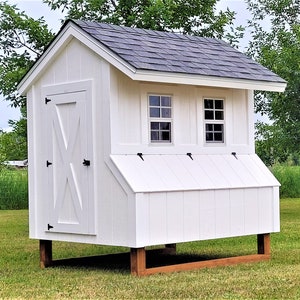 DIY CHICKEN COOP. Detailed Instructions with Material List / Step by step guide / Chicken Coop Plans