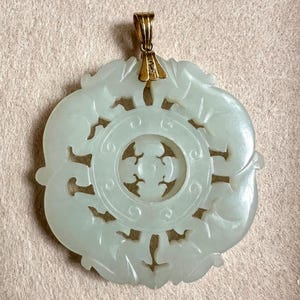 Antique: Elegant Handcrafted Pendant Featuring Natural Jade in 14K Yellow Gold, Rare find