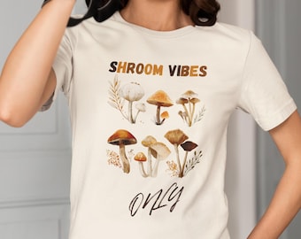Mushroom Graphic Tee | Cottagecore Fungi, Naturecore Shirt