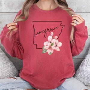Homegrown Sweatshirt, Arkansas Sweatershirt, Apple Blossom Shirt, Arkansas Pride