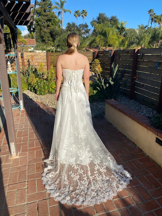 Gorgeous Corset Back Wedding Dress