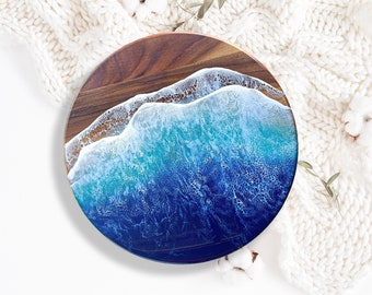 Lazy Susan with epoxy resin waves