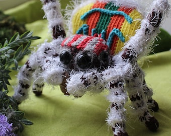 Cute Crochet Dancing Peacock Spider Maratus Volans Jumping Spider Plush süße Pfauenspinne Sprinspinne tanzend