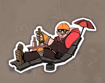 以下が含まれることがあります： ビデオゲーム「Team Fortress 2」のキャラクター、エンジニアがビールを片手に椅子に座ってリラックスしている様子を描いた漫画のイラスト。赤いシャツ、青いオーバーオール、ヘルメットを着用しています。リラックスした表情で、右手にはビール瓶を持っています。椅子は石でできており、赤い傘が取り付けられています。