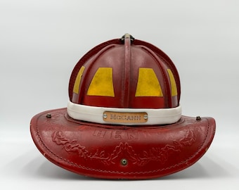 Individuelles Feuerwehrmann Helm Band- Handgefertigt aus ausgemusterten Feuerwehrschlauch- personalisierte Feuerwehrmann Zubehör & Geschenk für Feuerwehrmänner