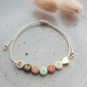 Armband personalisiert • bis zu 12 Buchstaben • verschiedene Farbvariationen