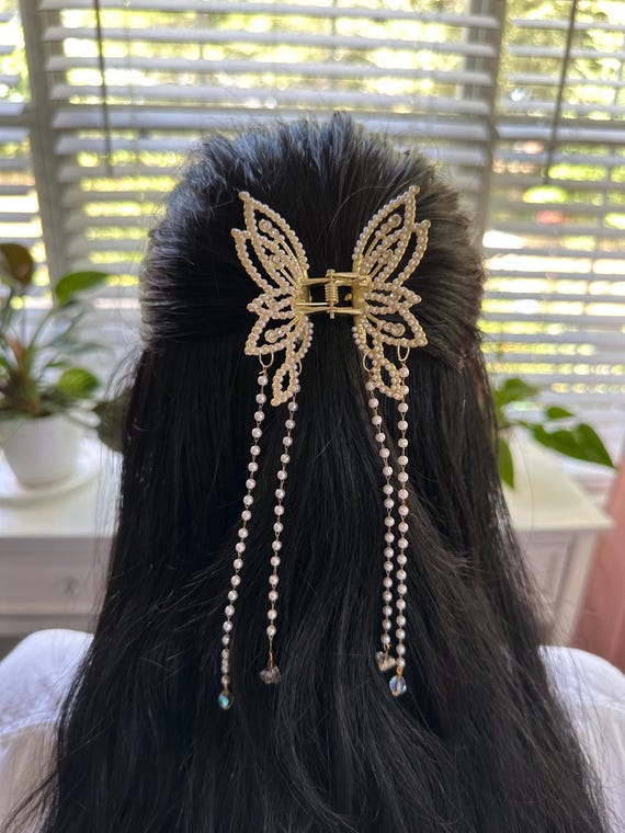 Gold Pearl and Crystal Butterfly Hair Claw Clip. Hanging  display picture 1