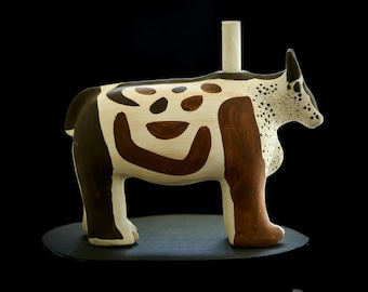 cow-shaped figurine sculpture rare vintage collectable pottery terracotta museum Zuni Indian folk indigenous