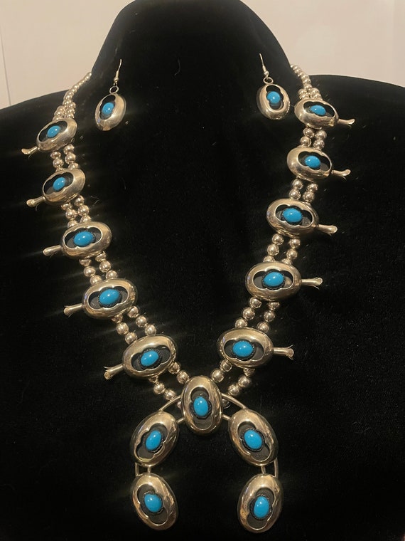 Turquoise Squash Blossom Necklace Set - image 6