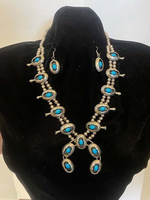 Turquoise Squash Blossom Necklace Set - image 10