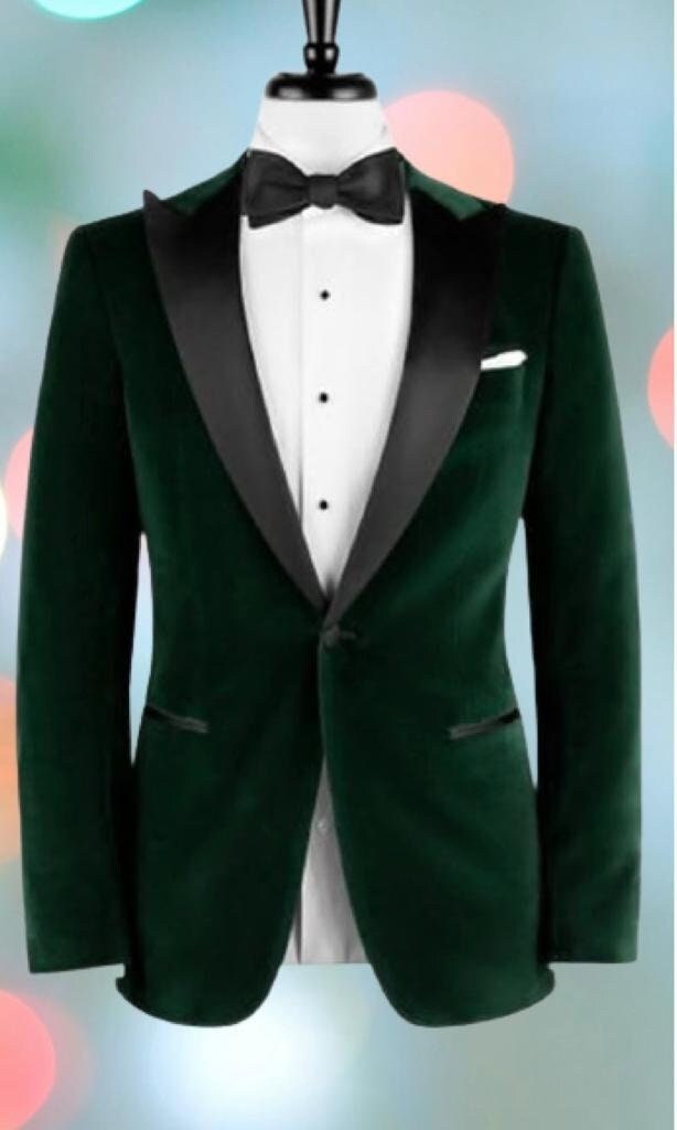 Men Green Velvet Tuxedo Jacket Black Collar Velvet Robe Men Dinner Smoking Jacket Men Tuxedo Blazer Men Event Party Wear Jacket Men Blazer