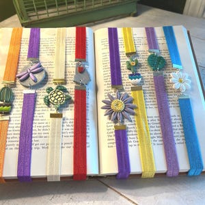 Handmade Polymer Clay Bookmark, Elastic Ribbon, Book Lover Gift