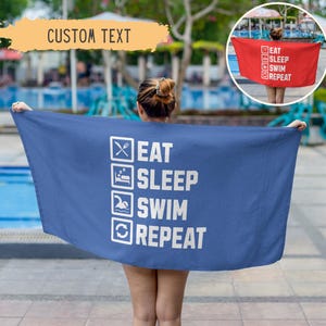 Personalisiertes Schwimmen Strandtuch, benutzerdefiniertes Schwimmteam Pooltücher, Geschenk für Schwimmer, Senior Geschenk, Schwimmlehrer, Sportverein, Schulname, Kinder