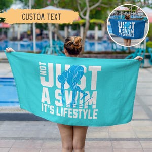 Personalisiertes Schwimmen Strandtuch, benutzerdefiniertes Schwimmteam Pooltücher, Geschenk für Schwimmer, Senior Geschenk, Schwimmlehrer, Sportverein, Schulname, Kinder