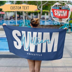 Personalisiertes Schwimmen Strandtuch, benutzerdefiniertes Schwimmteam Pooltücher, Geschenk für Schwimmer, Senior Geschenk, Schwimmlehrer, Sportverein, Schulname, Kinder
