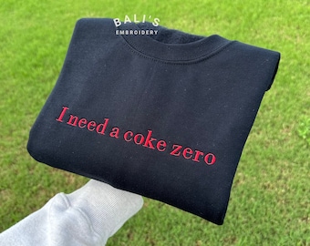コカ・コーラゼロの刺繍入りスウェットシャツ、ポップカフェインコーラドリンクスウェットシャツクルーネックニュートラルトレンディミニマルバイラル、面白いスウェットシャツが必要です