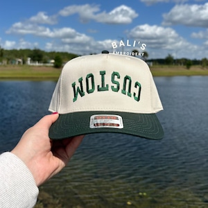 Gorra personalizada con texto invertido, gorra bordada de 5 paneles en dos tonos, gorra snapback moderna, crea tu propia gorra personalizada, gorra de béisbol Rally, regalo