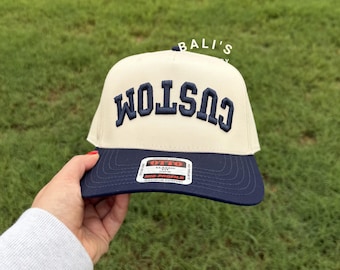 Individuell gestaltete, umgedrehte 3D-Puff-Cap, zweifarbige Snapback-Cap mit gesticktem, personalisiertem Text