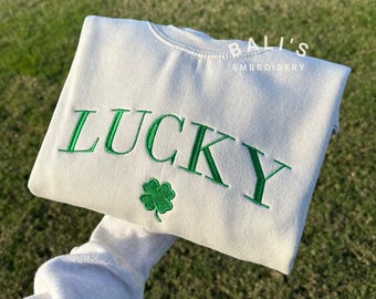 Embroidered Lucky Sweatshirt, Embroidered Crewneck, Saint Patrick's Day Sweatshirt, Lucky Sweatshirt, Green Sweatshirt, Women St Patricks