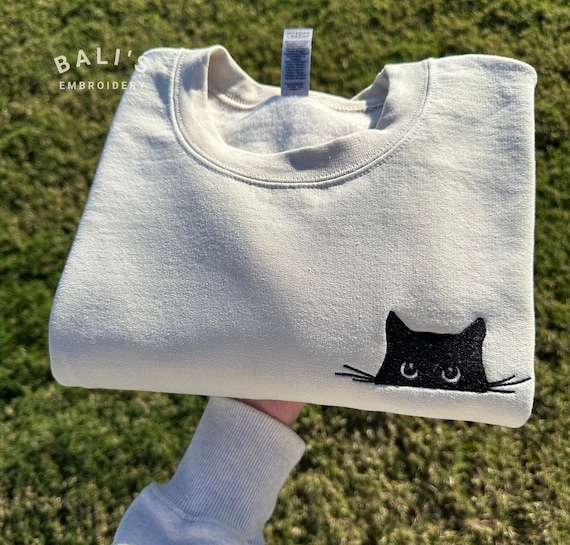 Cat Embroidered Sweatshirt,Cute Cat Sweatshirt,Black Cat Shirt,Cat Peeking Sweatshirt, Sweatshirt,Gift for Cats Lover,Cat Mom Sweatshirt