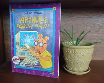 Arthur&#39;s Computer Disaster, by Marc Brown