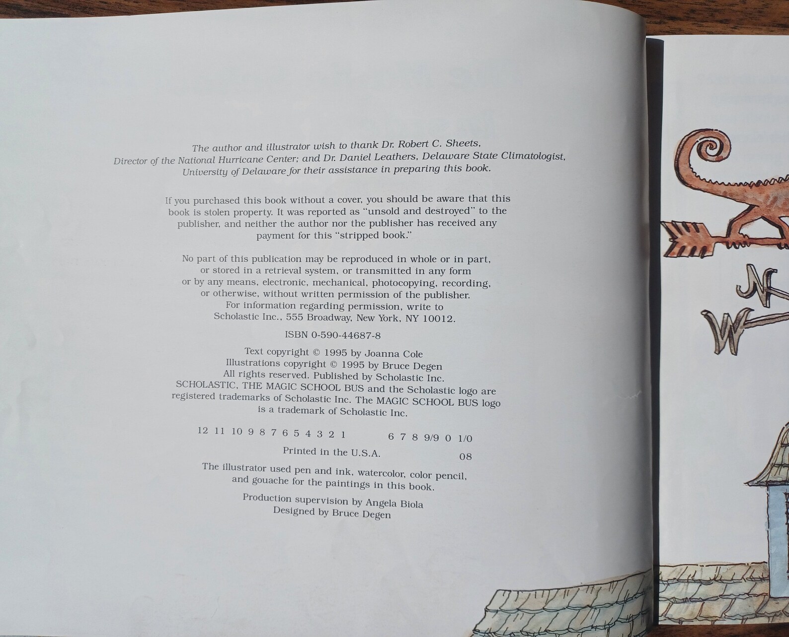 The Magic School Bus Inside A Hurricane, by Joanna Cole, Illustrated by ...