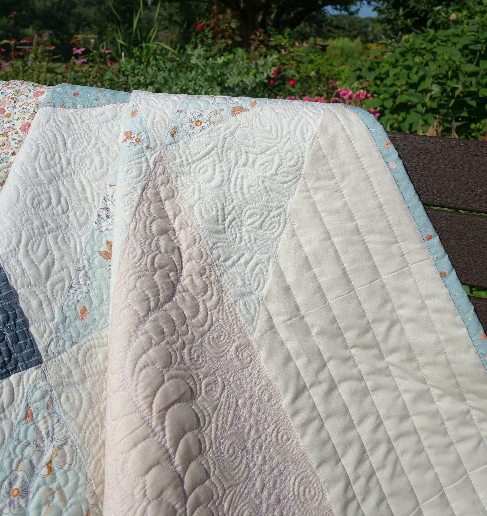 Art Gallery Fabric Quilt Kit Laser Precut Gayle Loraine