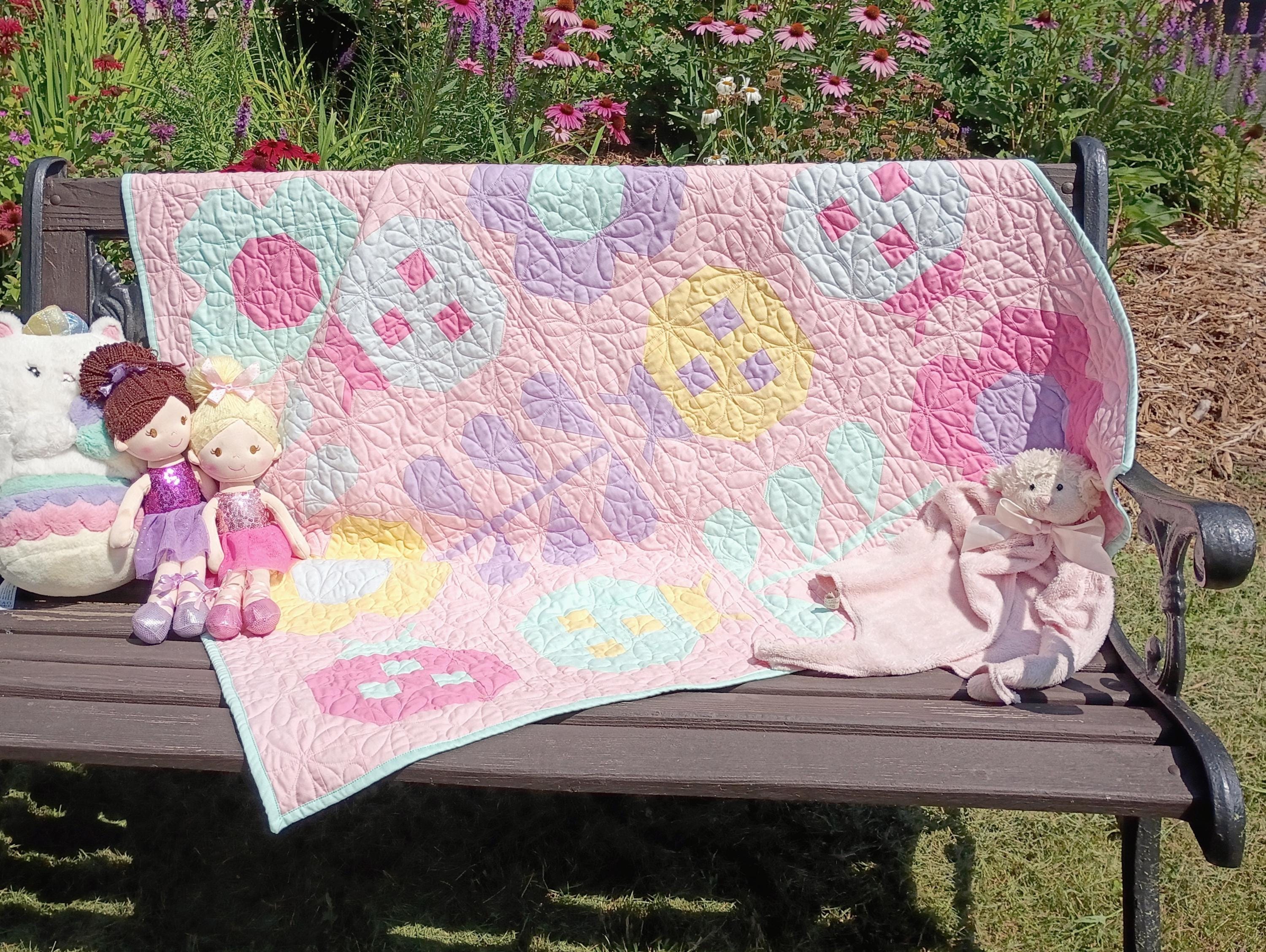 Hello Spring Laser Pre-Cut Quilt Kit, Cotton Fabric Flowers Wall Hanging (Pattern Included)