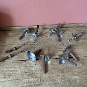 5 Pairs of Corn on the Cob Handles & Two Picks