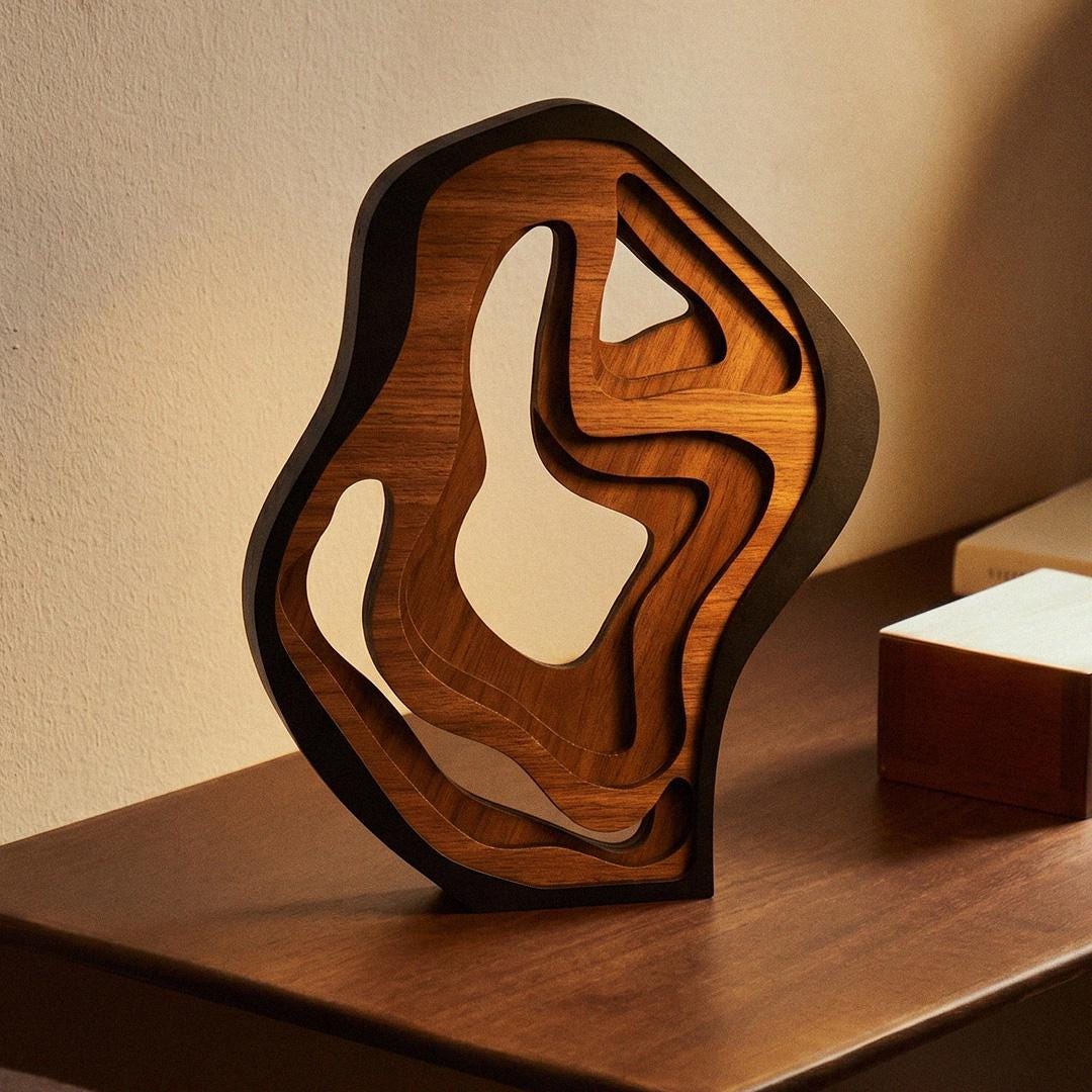 抽象的な木製彫刻 - ミニマリストのホームデコレーション、モダン