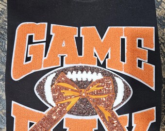 Sudadera con parche de chenilla y lazo GAME DAY