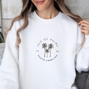 Isle of Palms South Carolina Sweatshirt, Isle of Palms Sweater, Isle of Palms Gift, SC Souvenir, Charleston Sweater Gift Shirt, Beach Top