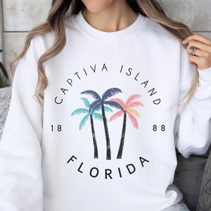 Captiva Island Sweatshirt, Florida Sweater, Cozy Beach Vibes, Unisex Crewneck, Perfect for Travel, Summer Days, Gift Idea, Retro Style