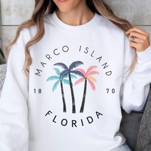 Marco Island Sweatshirt, Marco Island Sweater, Florida Pullover, Palm Crewneck Top, Beach Lover Souvenir, Palm Tree Hoodie, Sunshine State