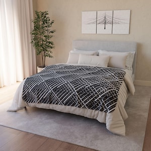 Wire Abstract Fleece Sherpa Blanket, Warm Touch for Home, Perfect Gift, Winter Comfort, Soft Throw, Living Room Decor, Snuggly Cozy
