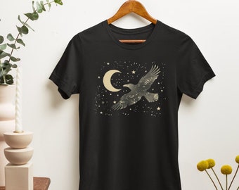 Moon Raven T-Shirt, Comfortable T Shirt, Moon Crow Shirt, Raven and Moon Shirt, Oversized Shirt, Crow and Moon Shirt, Crow Witchy Vibes Tee